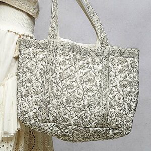 NWT POL Bohemian Gray Cream Floral Quilted Tote Bag